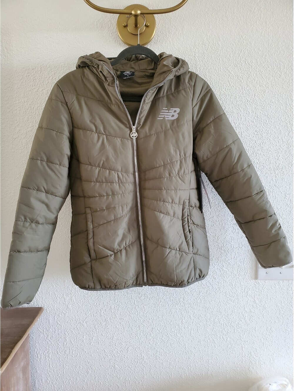 Women’s New Balance Olive Green Quilted Puffer Hooded Tech Jacket Size Small